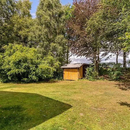 Lovely With Modern Facilities, Close To The Water * Roslev